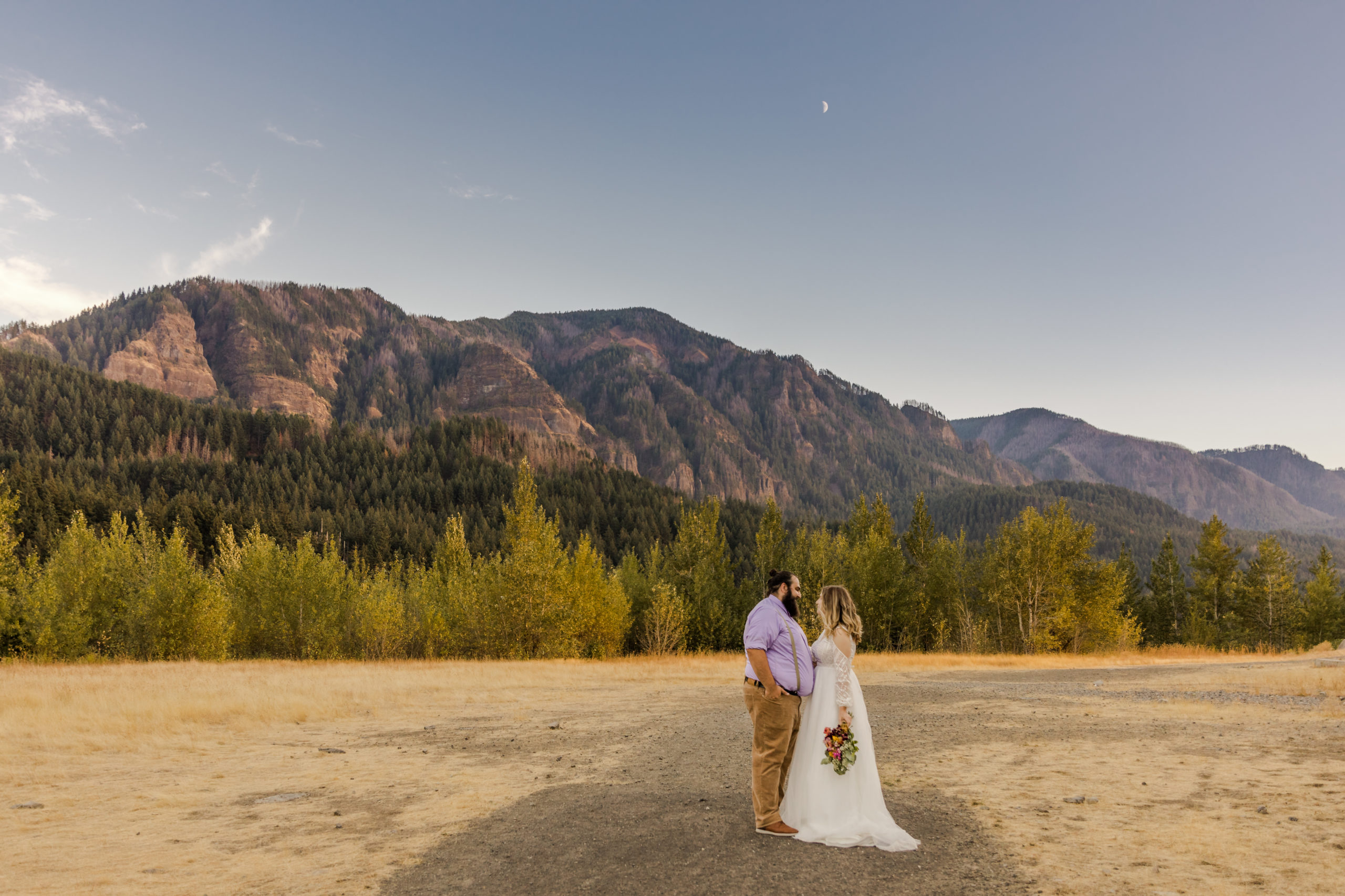 columbia river gorge elopement at government cove, columbia river gorge elopement, brogan marie photography, oregon elopement photography, oregon elopement photographer